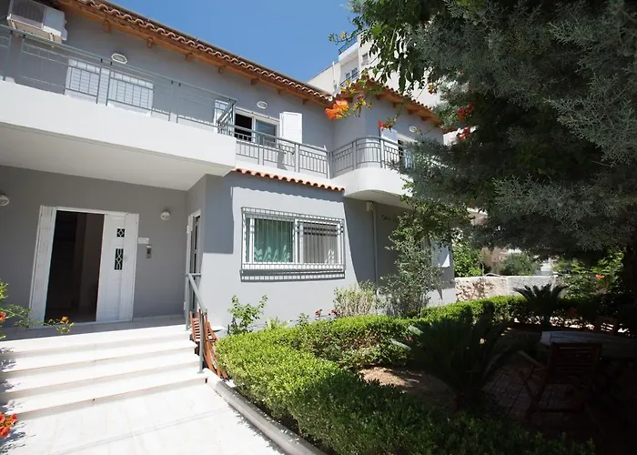 Loutraki Home Near The Beach